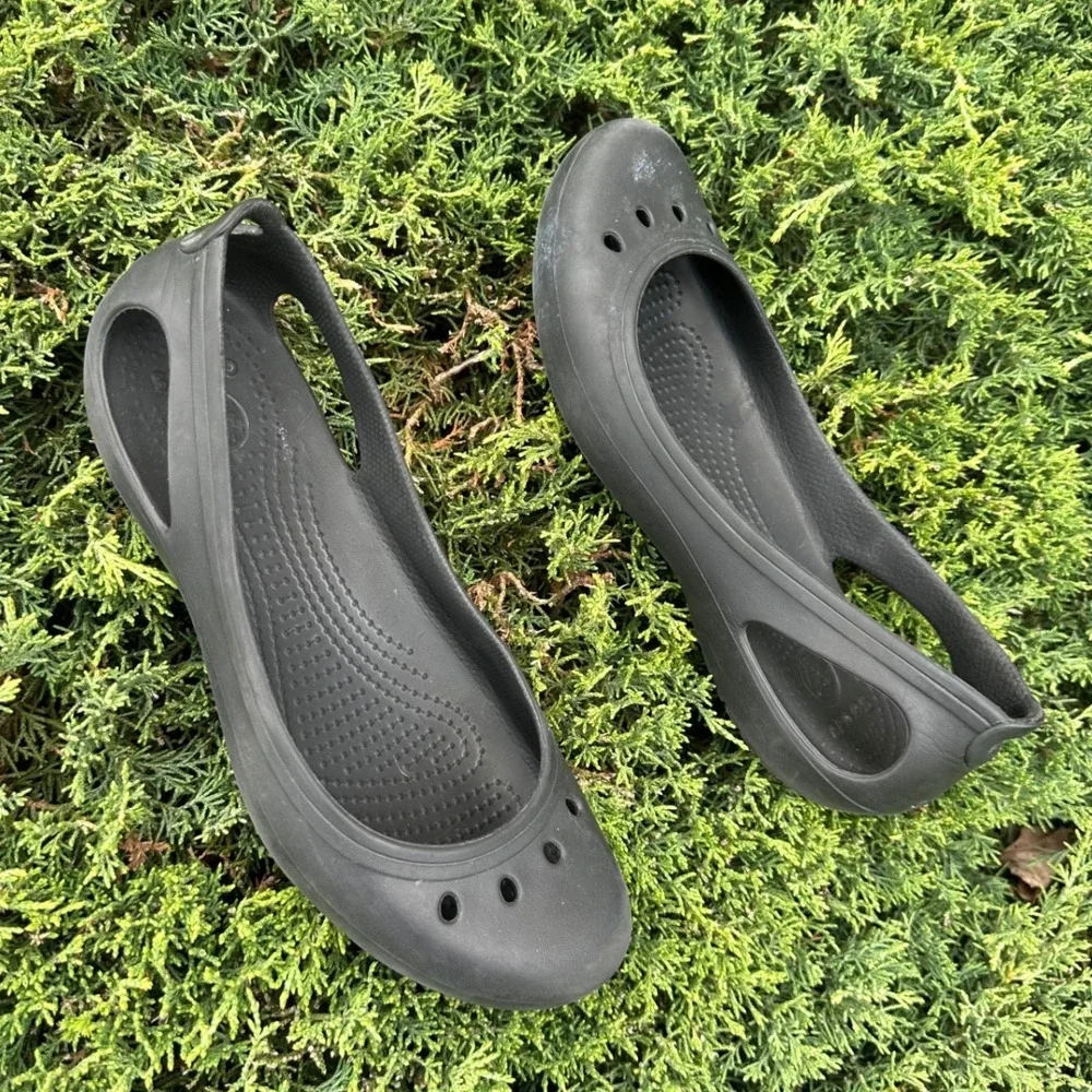 Crocs Women's Kadee Ballet Flats Size 8 Black Shoes